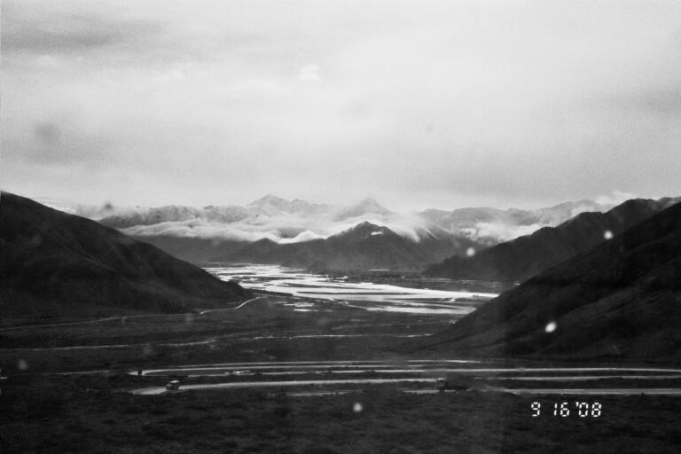 B&W-Mountain vista outside Lhasa.jpg